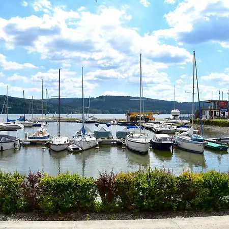 Family Lipno Lake, Airstay Lipno Lejlighed *